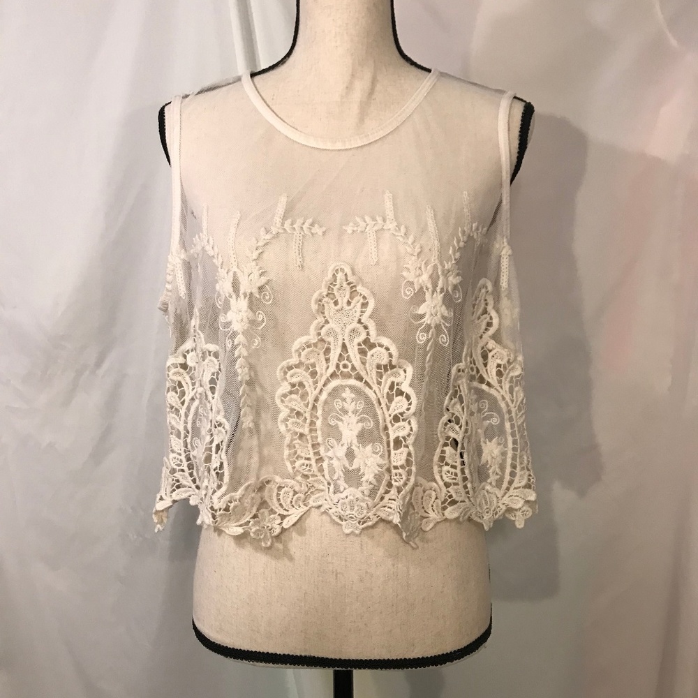 Pretty Lace Crop Top, Sz XL
